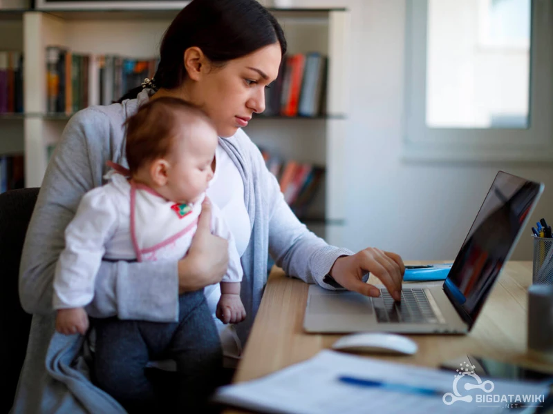 Can a Stay at Home Mom Get a Personal Loan?